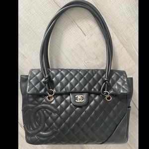 CHANEL Black Quilted Shoulder Bag